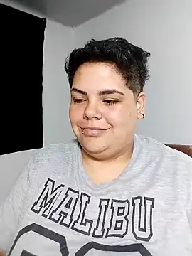 Hailey_Curvy: вебкам-шоу