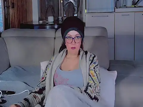 Show modela sola1213 na web-kameri