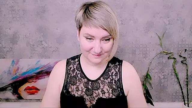 Chat +18 de Djullia ao vivo