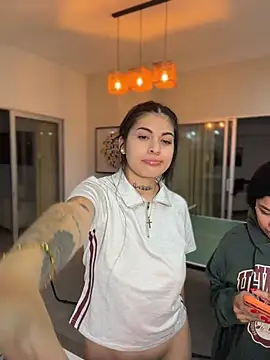 Sarasanders_4 Pertunjukan Webcam