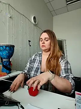 Онлайн чат XXX Juicy_PeachLux