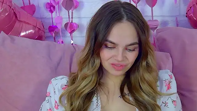 AnitaVenture Adlı Modelin Canlı XXX Sohbeti