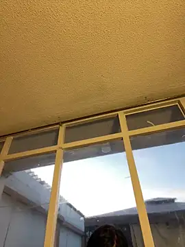 Praga_Pink Adlı Modelin Canlı XXX Sohbeti