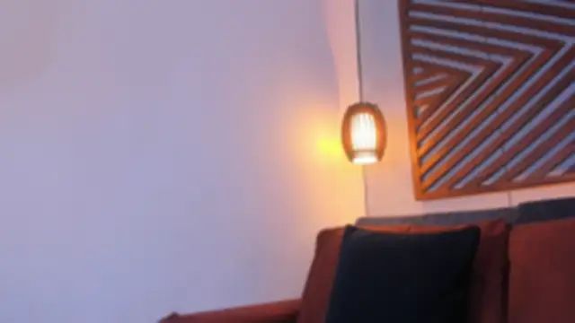 Donovan_Desmond 即時 XXX 聊天