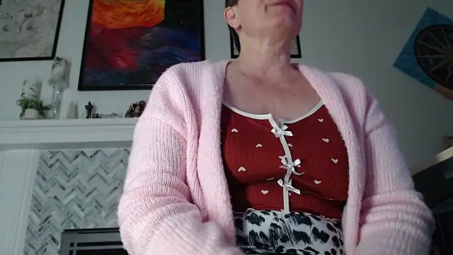 Pokazy przed kamerką – AuroraWillows