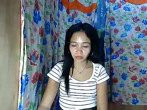 Chat XXX ao vivo de PinaySkinnyGirl