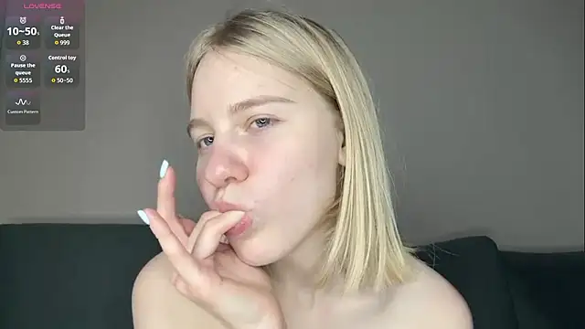 OdelinaFicken's Webcam Show