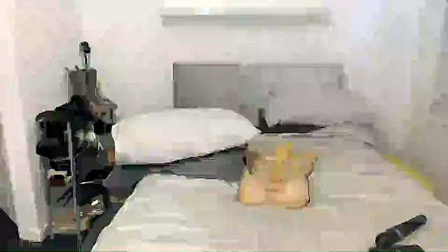 English_Brooke Webcam Show