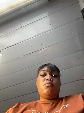 Iam-Sharifa Show Webcam