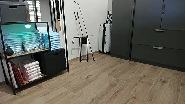 molicaremolicare: вебкам-шоу