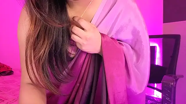 BABY_RANI_ Chat XXX in diretta