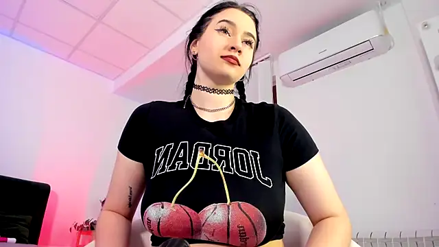 Mary_Lori élő XXX-chatje