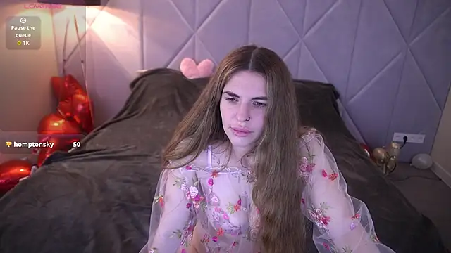 Онлайн чат XXX DanielaReign