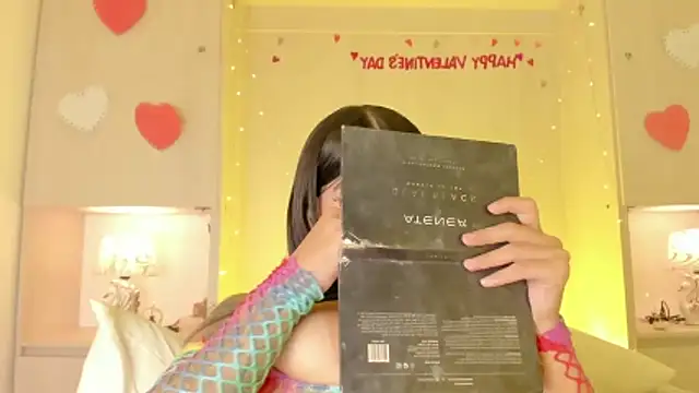 ShirleyJones_ লাইভ XXX চ্যাট