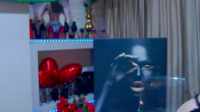 FeetVibe's Live XXX Chat