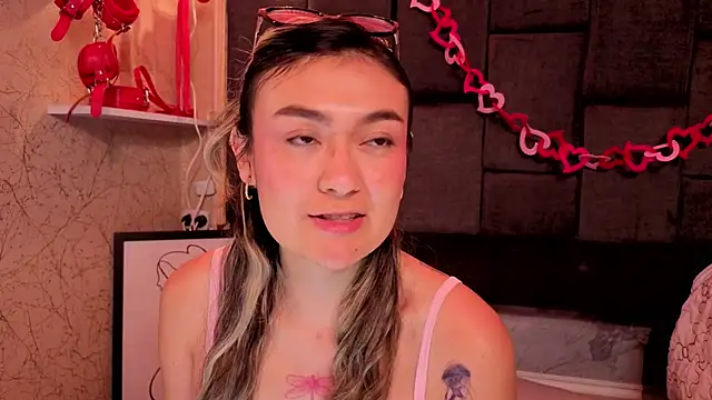 Im-Lolan Webbikameraesitys