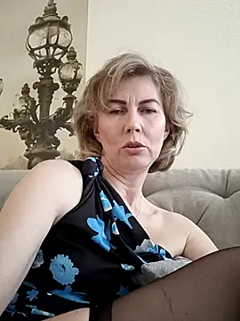 Chat +18 de stellahere8 ao vivo