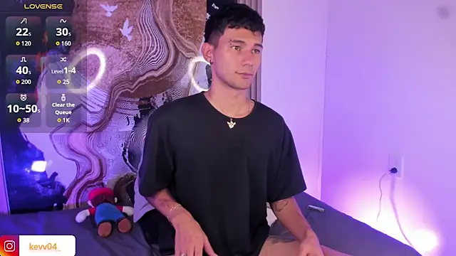 Chat +18 de Alexx_tc ao vivo