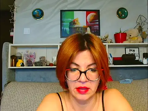 Natali3855 Adlı Modelin Canlı XXX Sohbeti