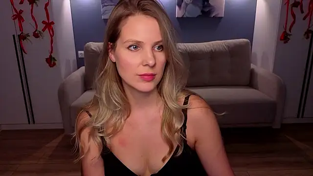 MelanieBennett: онлайн-секс-чат