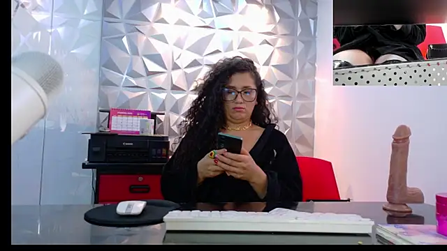 Chat XXX ao vivo de Dakota_Rainbow22