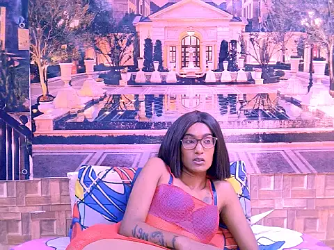 IndianRebel4u2Luv Adlı Modelin Canlı XXX Sohbeti