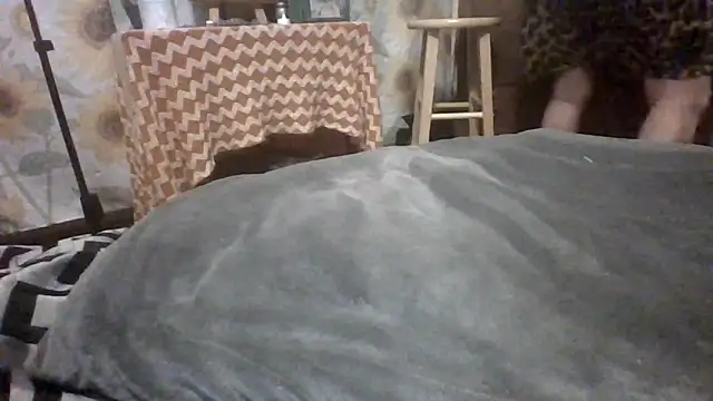 Bored_Grandma: онлайн-секс-чат