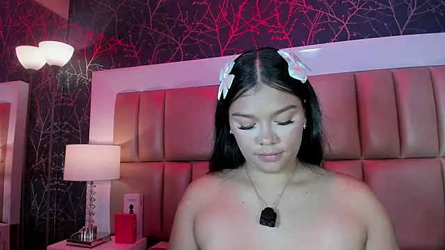 Chat XXX en directo de HatsaJones