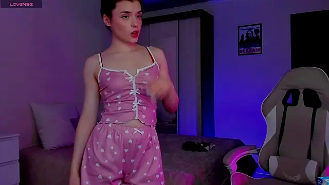 AlyaMiller – Live XXX-chat