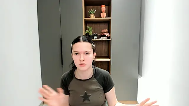 RubySpratleyのライブXXXチャット