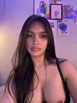 PrettyYoungHugeCockTS Live XXX Chat