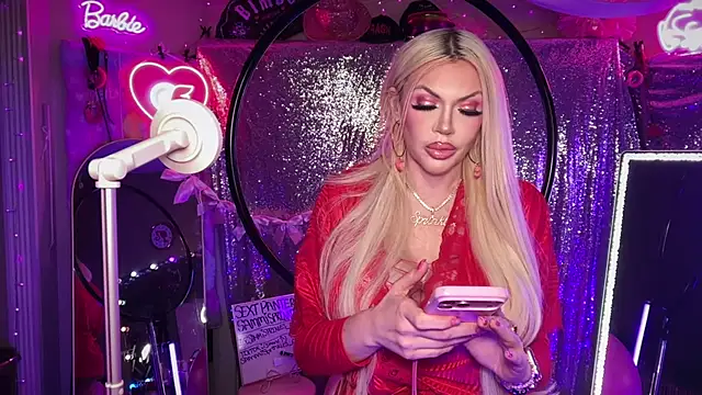 bimbotwerkqueen: онлайн-секс-чат