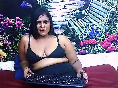 Živý XXX chat IndianSexyLady20