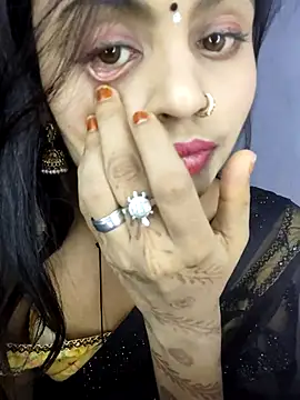 โชว์เว็บแคมของ Khatta_Meeth