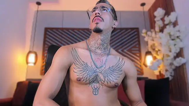 Онлайн чат XXX Donovan_Desmond