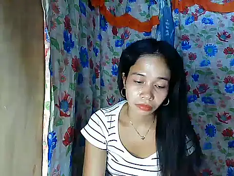 แชท XXX สดของ PinaySkinnyGirl