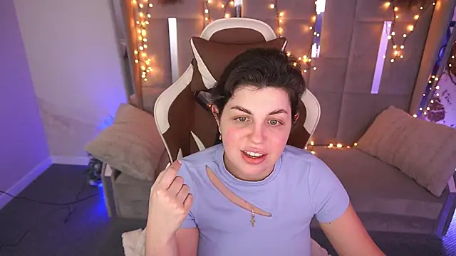 MirandaWong's Live XXX Chat