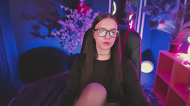 XXX chat uživo modela Emily_tender