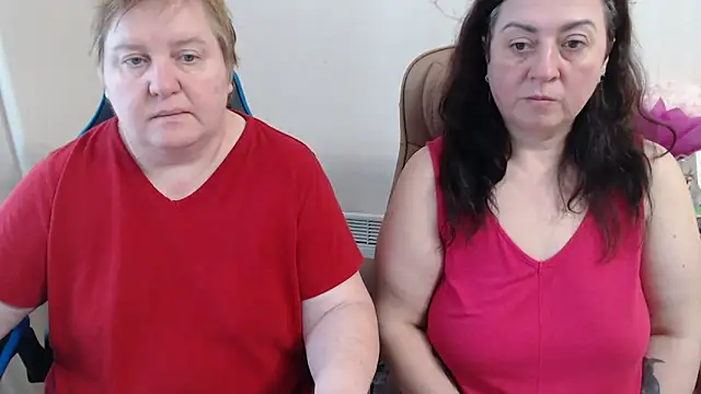 Show modela Bertie_Adeline na web-kameri