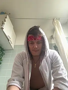 Toyjungee Chat XXX in diretta