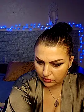 kataleya94: онлайн-секс-чат