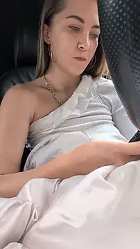 Risky_julia2330n Webbikameraesitys