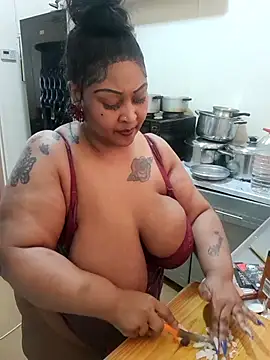 MONSTERTITS44DDD Adlı Modelin Web Kamerası Şovu