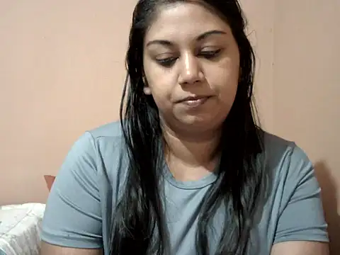 bellachow10 élő XXX-chatje