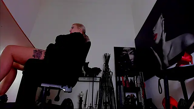 MistressDemi Obrolan Langsung XXX