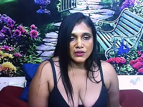 IndianSexyLady20 即時 XXX 聊天