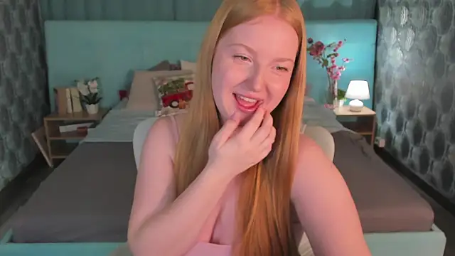 Pokazy przed kamerką – Jinny_Ginger