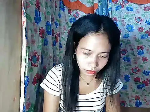 Czat XXX na żywo – PinaySkinnyGirl