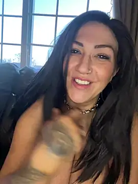 LittleMissEeve Chat XXX in diretta