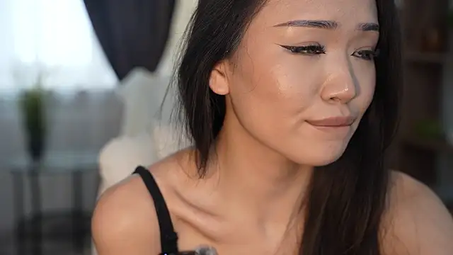 OnieClose – Live XXX-chat